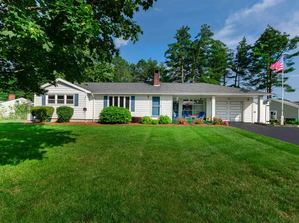 44 Forest Park Drive, Nashua, NH 03060