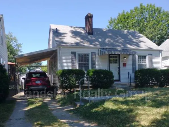 1105 Berry Blvd, Louisville, KY 40215