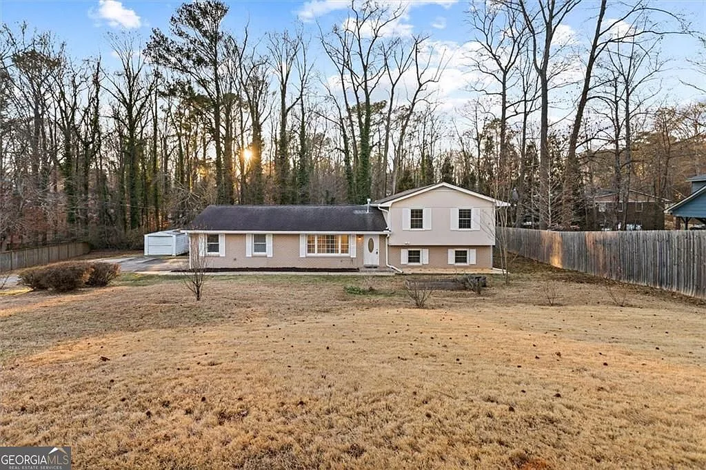 1121 Neva Dr SW photo 1
