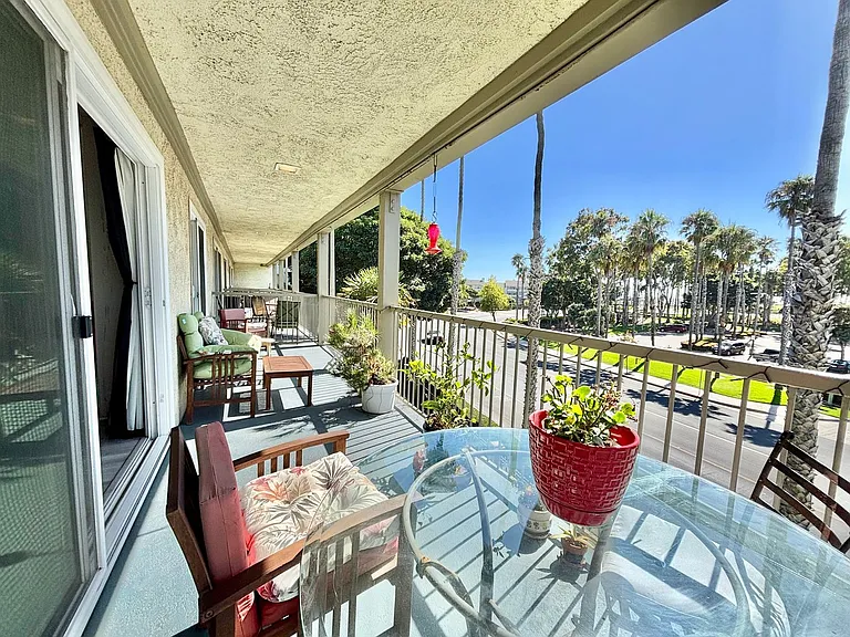 550 Ebbtide Cir — Photo 6