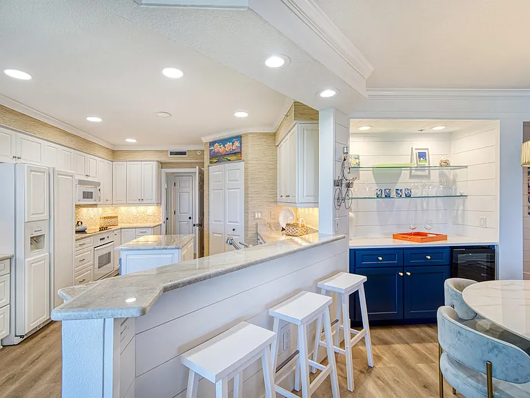8820 S Sea Oaks Way #204 — Photo 26