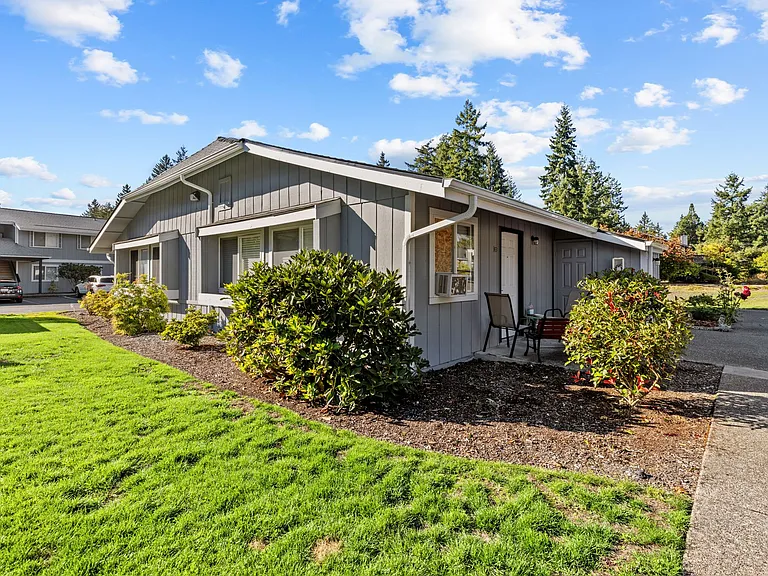 Evergreen Park Apartments in Olympia! — Photo 18