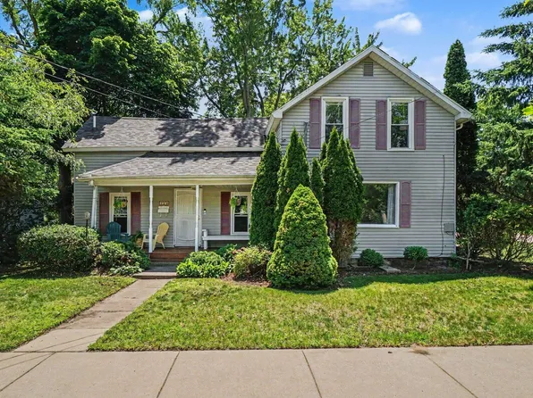 722 N University Ave, Mount Pleasant, MI 48858
