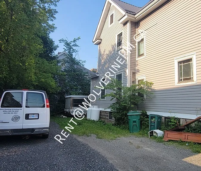 196 Forbes St #2 — Photo 13