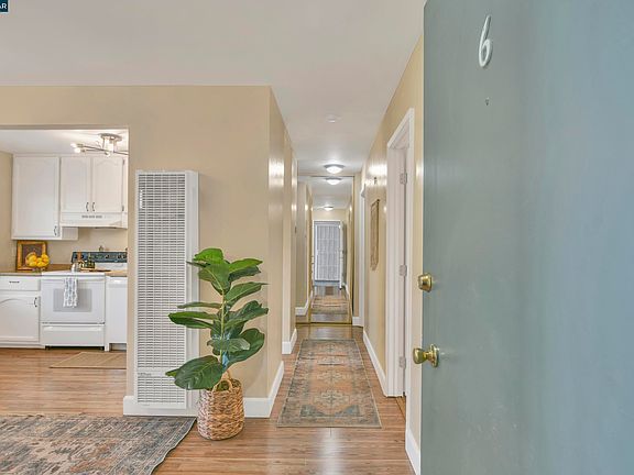 3rd image of 4888 Clayton Rd APT 6