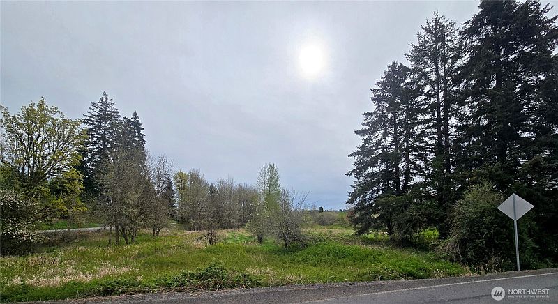 3rd image of 198 Chandler Road