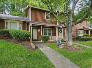 656 Rock Garden Cir, Winston Salem, NC 27104