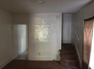 121 N Hampton Rd, Columbus, OH 43213