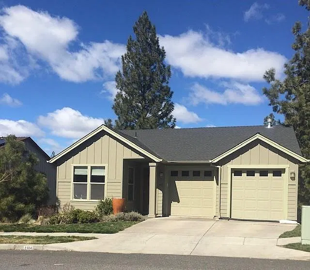4 bed, 3114 sqft, $4,000 — Photo 1