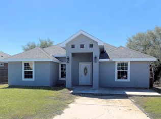 206 Sunrise Loop, Eagle Pass, TX 78852