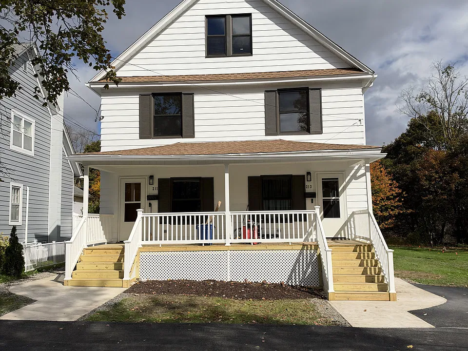 211 Electric St