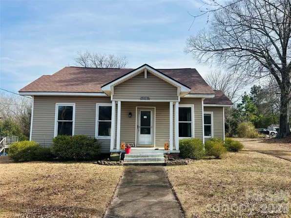 130 Meadow Ave NE, Concord, NC 28025