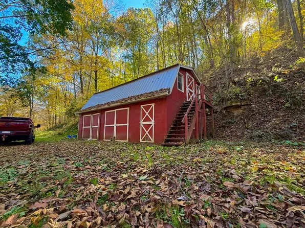 173 Bocktown Cork Rd, Aliquippa, PA 15001