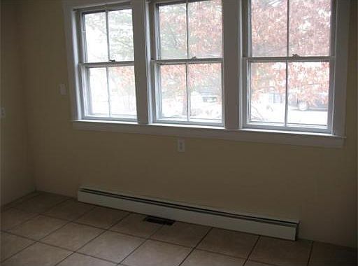 5th image of 12 Willie St #1