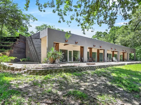 4883 Fm 2423, Grapeland, TX 75844