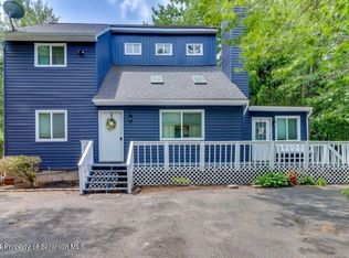 626 Forest Dr, Tobyhanna, PA 18466