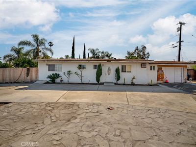 18092 Vine St, Fontana, CA, 92335