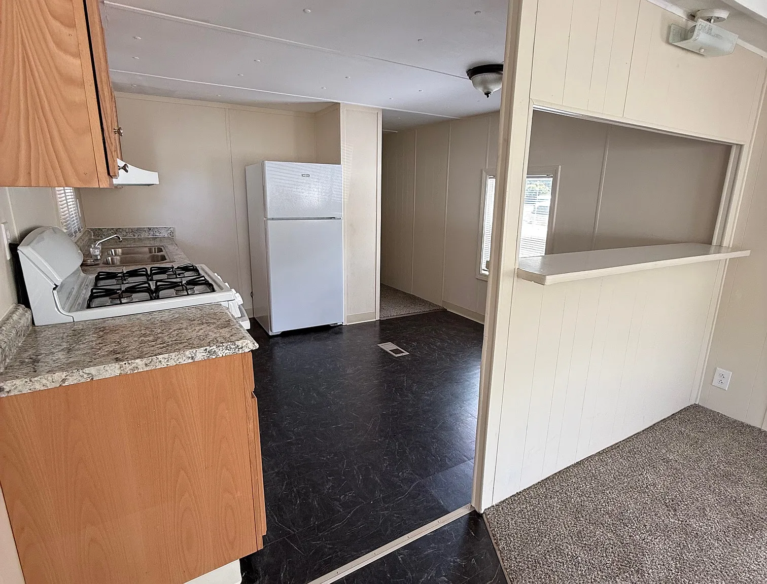 2 bed, 580 sqft, $1,499 — Photo 4