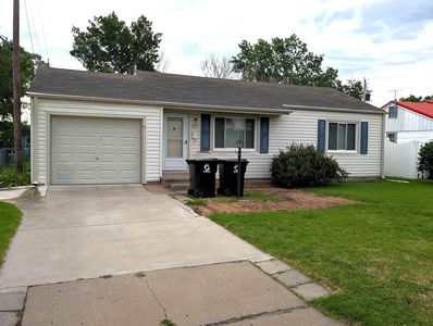 847 Vassar Dr, Salina, KS, 67401