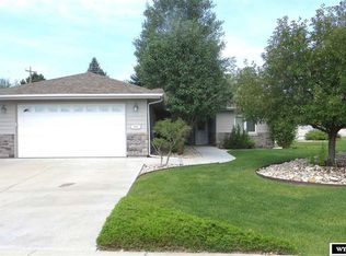 940 Recluse Ct, Casper, WY 82609