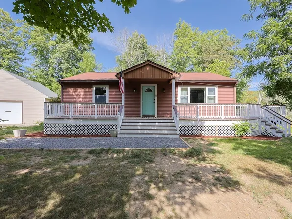 74 Breen Rd, Hardwick, MA 01037