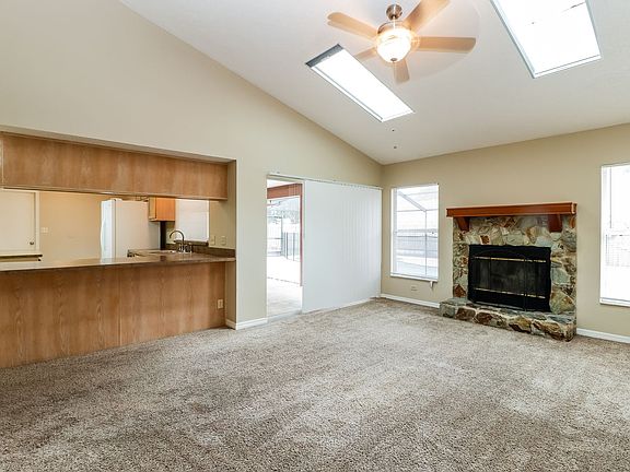 4th image of 1251 Lornewood Dr