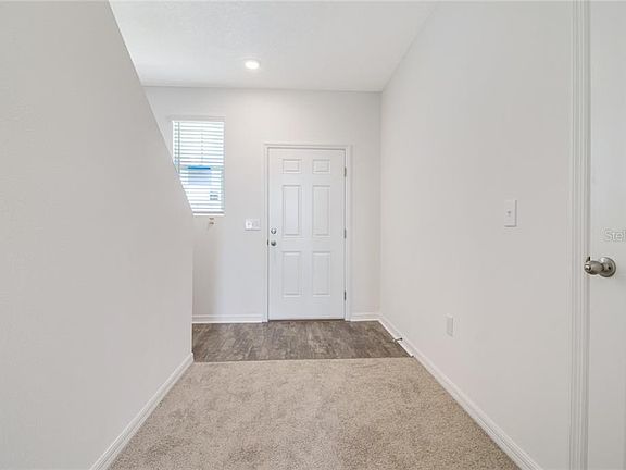 3rd image of 824 Grandin St