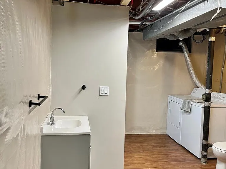 6313 Hamilton St — Photo 35