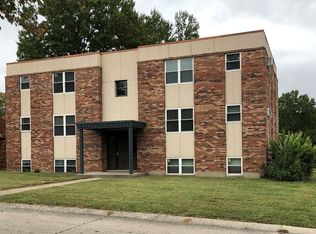 25 Village Drive, Cape Girardeau, MO 63701