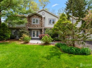 16 Darby Rd, East Brunswick, NJ 08816