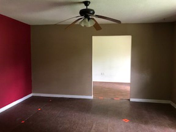 2nd image of 109 Scenic Dr