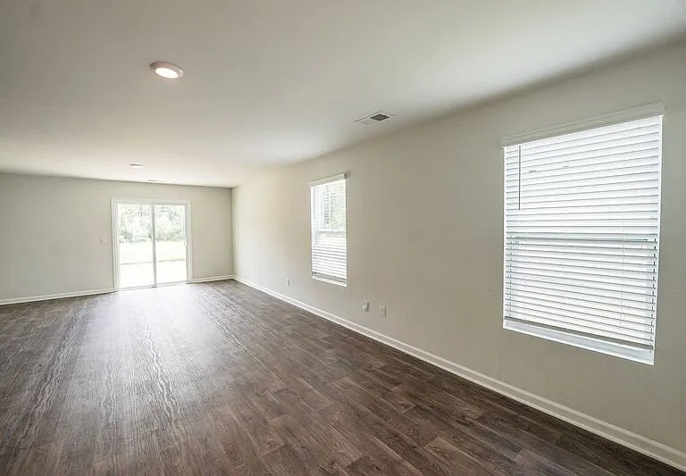 459 Coconut Dr — Photo 7