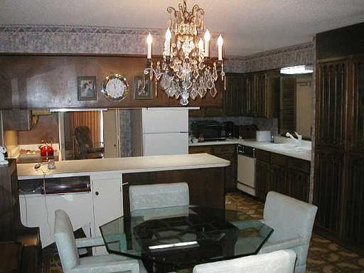 4th image of 5202 METCALF DR