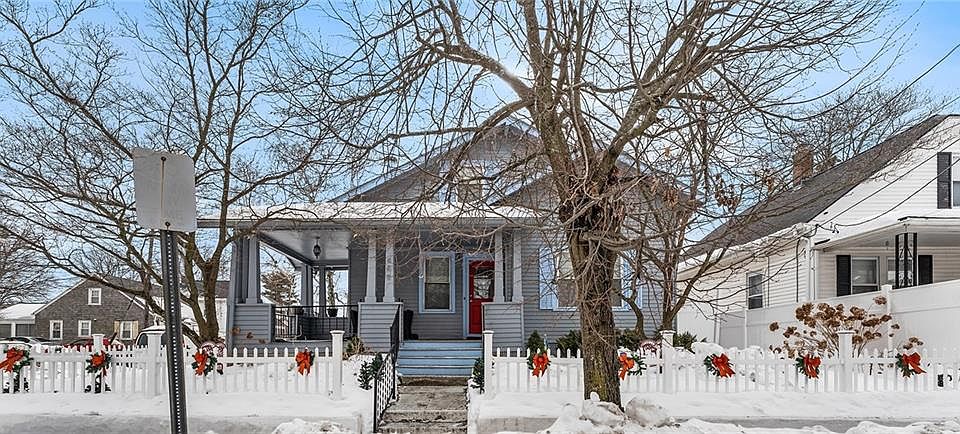 1st image of 489 Benefit St