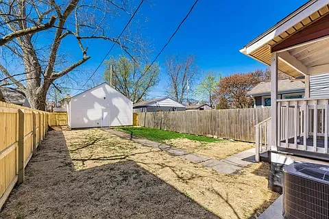 271 S Terrace Ave — Photo 34