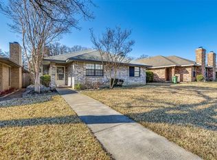 4716 Sausalito Dr, Arlington, TX 76016