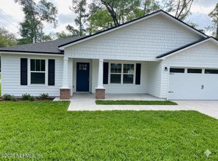 11183 Bridges Rd, Jacksonville, FL 32218
