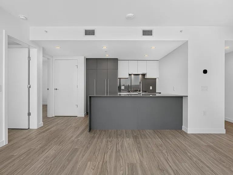 2135 Springer Ave #1908 — Photo 6