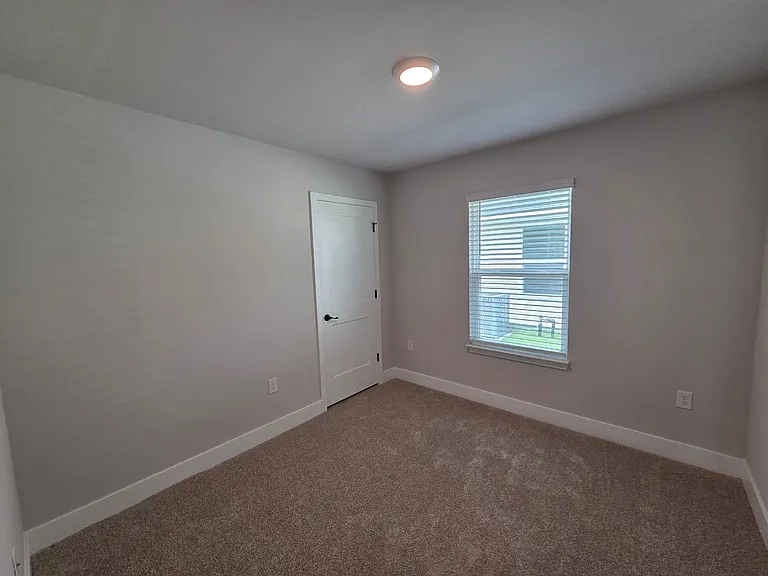 7169 Fox Meadow Dr — Photo 8