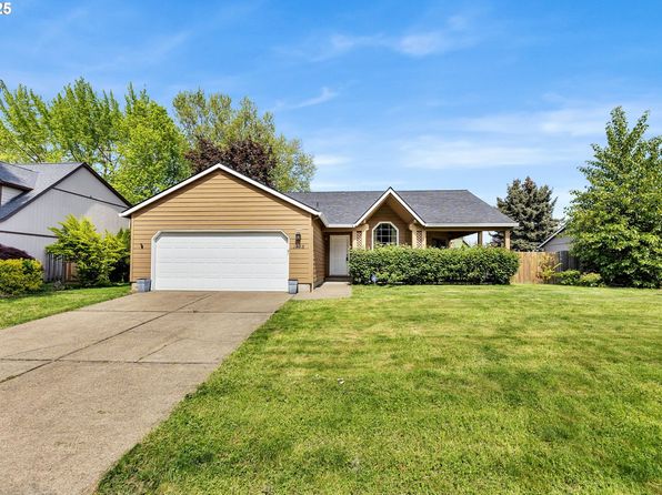 1338 NE 51st Ave, Hillsboro, OR 97124