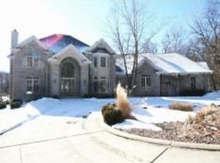 8505 McCurry Rd, Roscoe, IL 61073