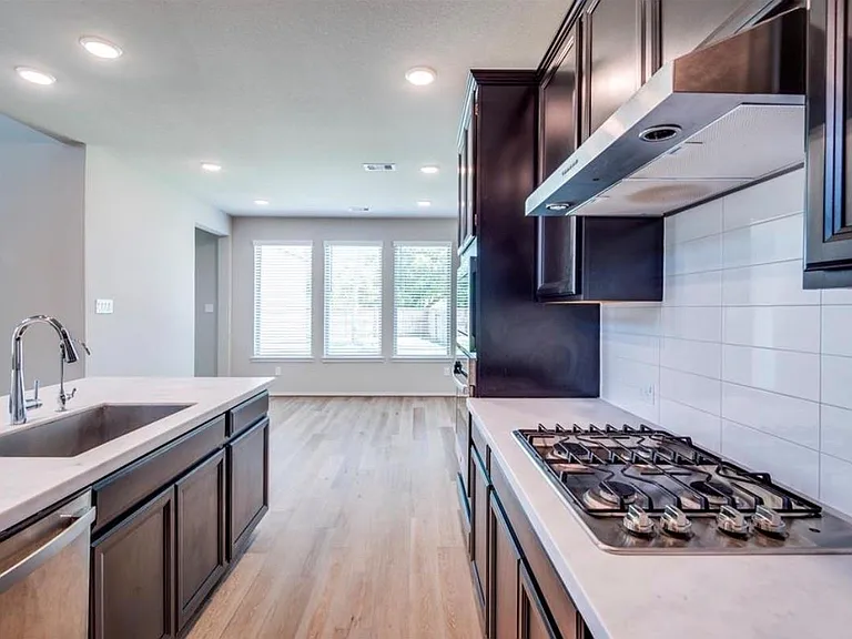 523 Timber Voyage Ct — Photo 7