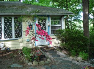 6 Glen Rd, Ringwood, NJ 07456