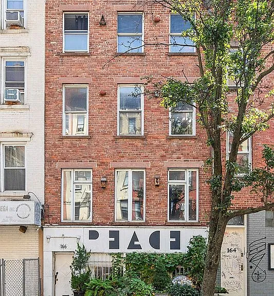 5-bedroom house for sale in Hell's Kitchen