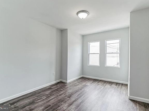 5th image of 5908 Chew Ave