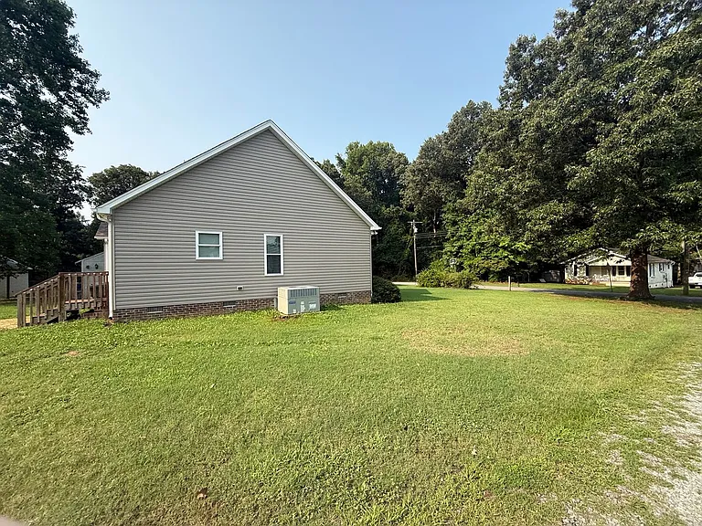 701 Meadow St — Photo 15