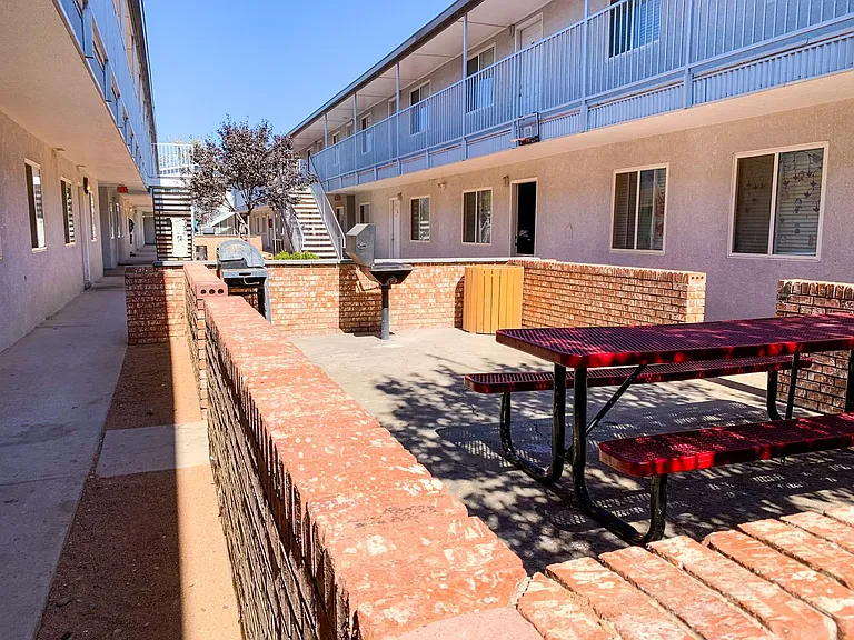 Desert Park Apartments — Photo 42