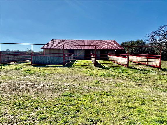 3rd image of 227 W Lipan Dr
