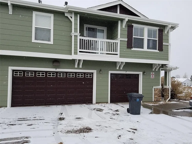 17227 E Waterhouse Cir #D — Photo 1