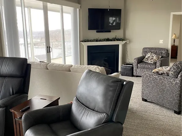 698 Summer Place Dr Unit 2A, Camdenton, MO 65020
